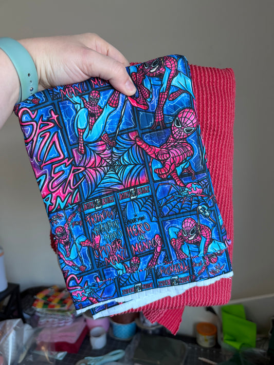 Spider Wide 1Y + Red Urban 1Y