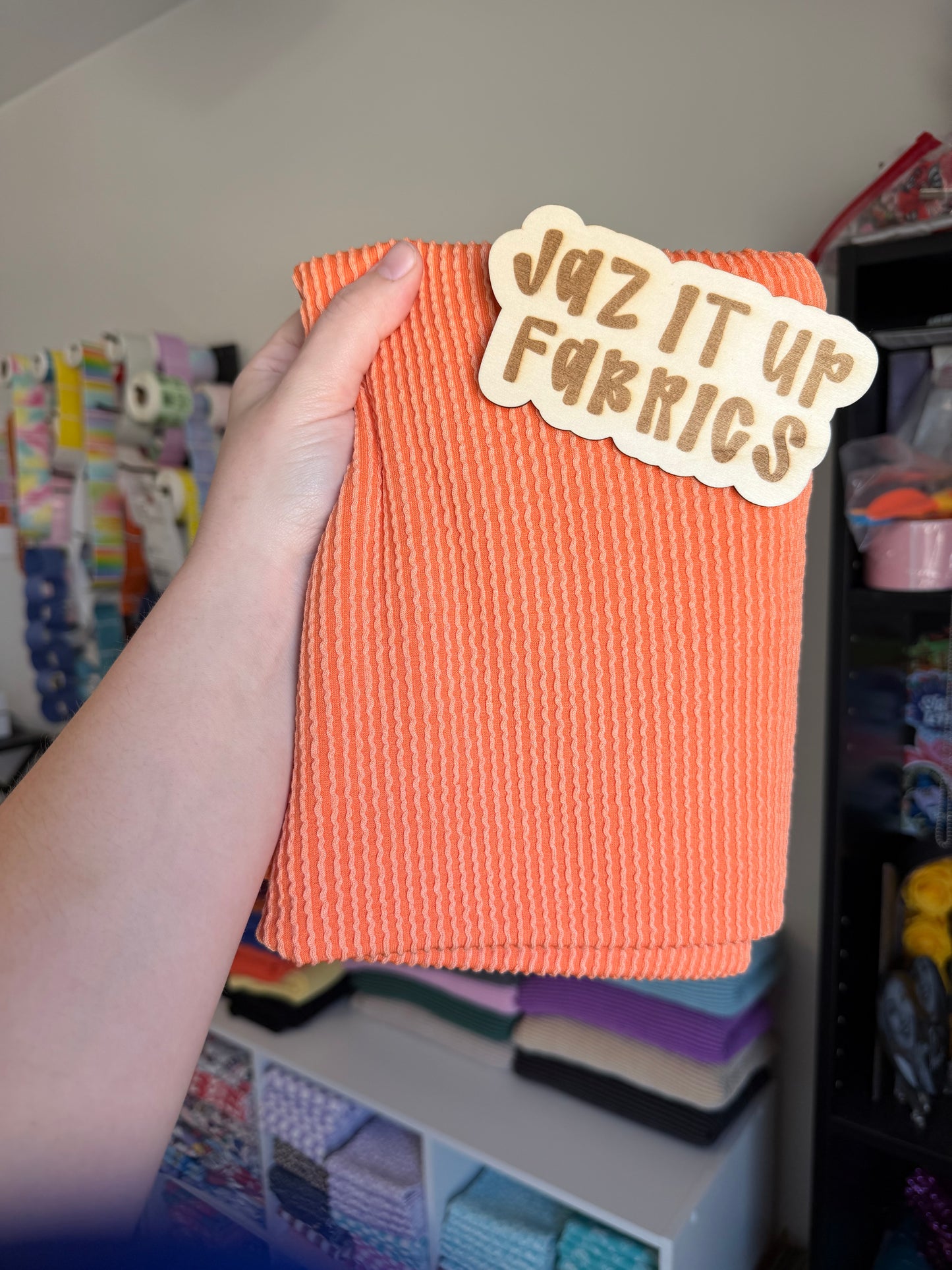 5xWOF Apricot Urban Rib