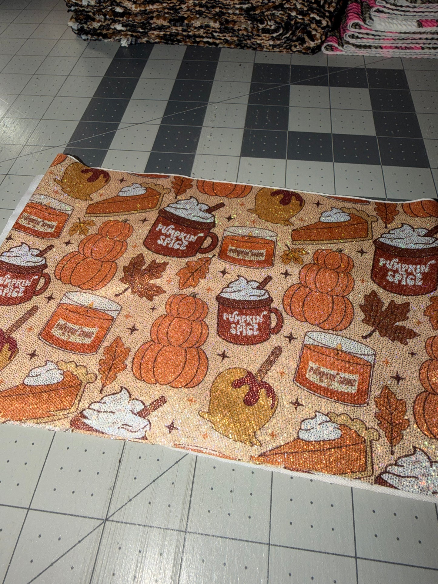 5xWOF GLITHOLO PUMPKIN SPICE