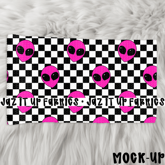 5xWOF BULL PINK ALIENS