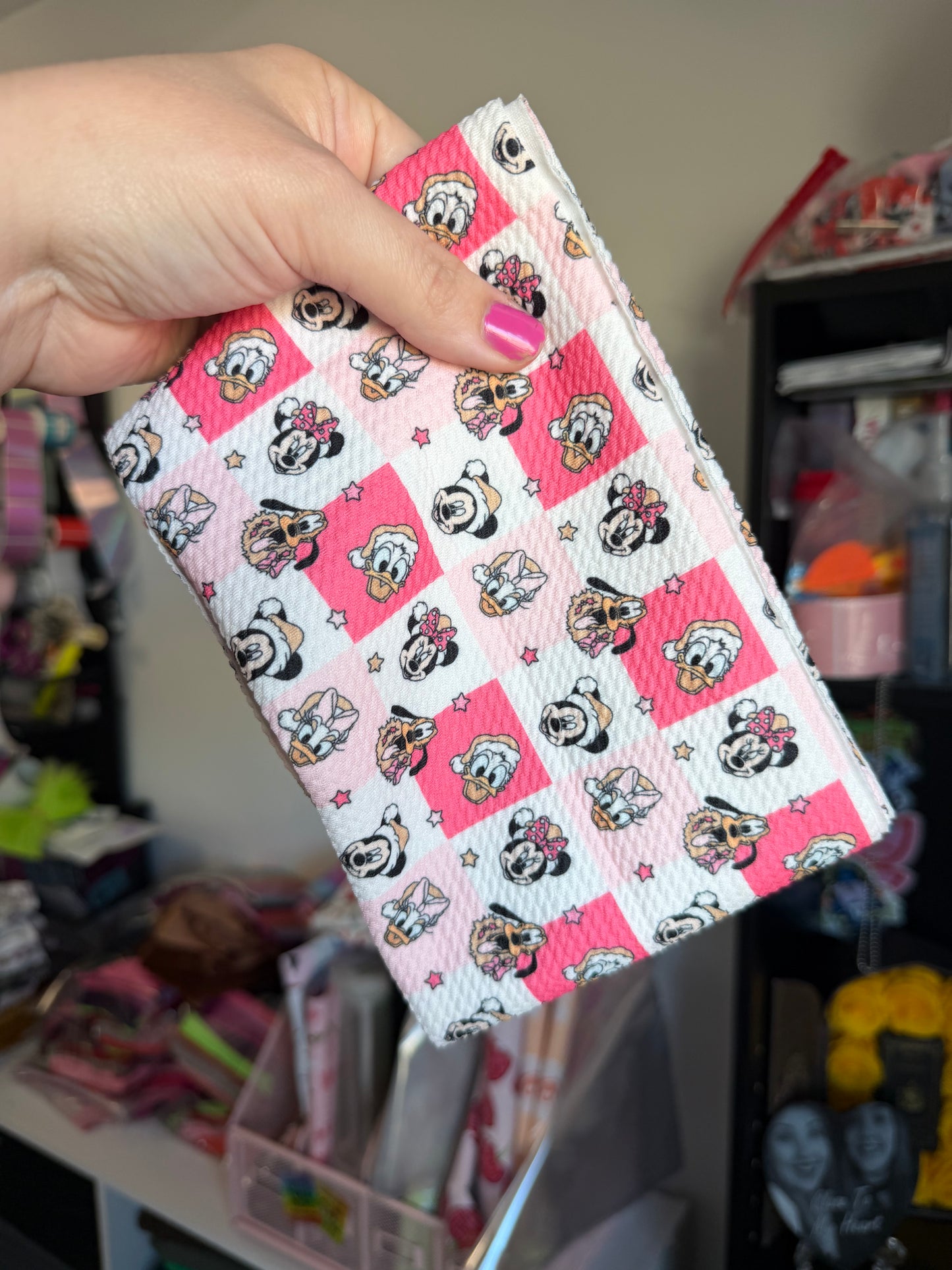 5xWOF BULL MIN DUCK HOLIDAY